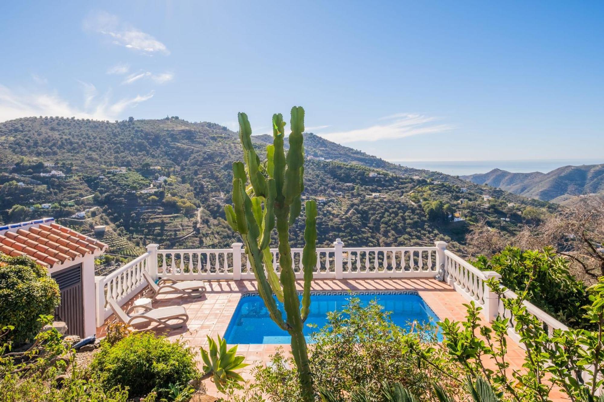 Casa La Siesta Villa With Magical View Own Pool Malaga Exterior photo
